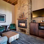 Salishan Coastal Lodge