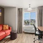 The Ashley Inn & Suites