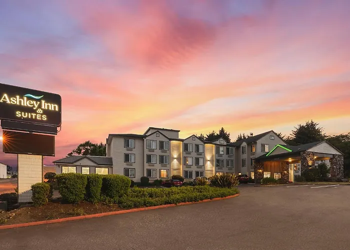 The Ashley Inn & Suites