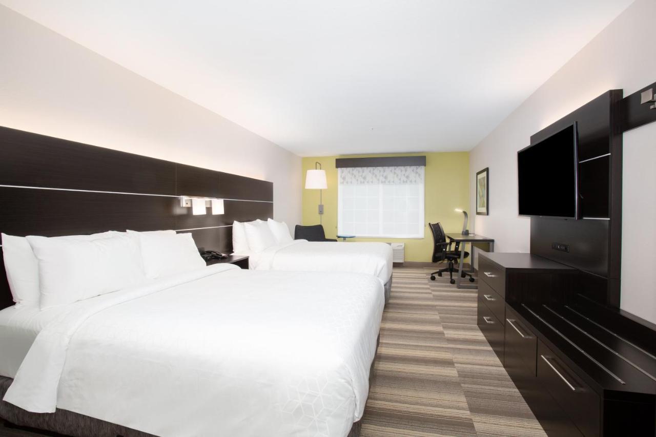 Express & By Ihg 3*
