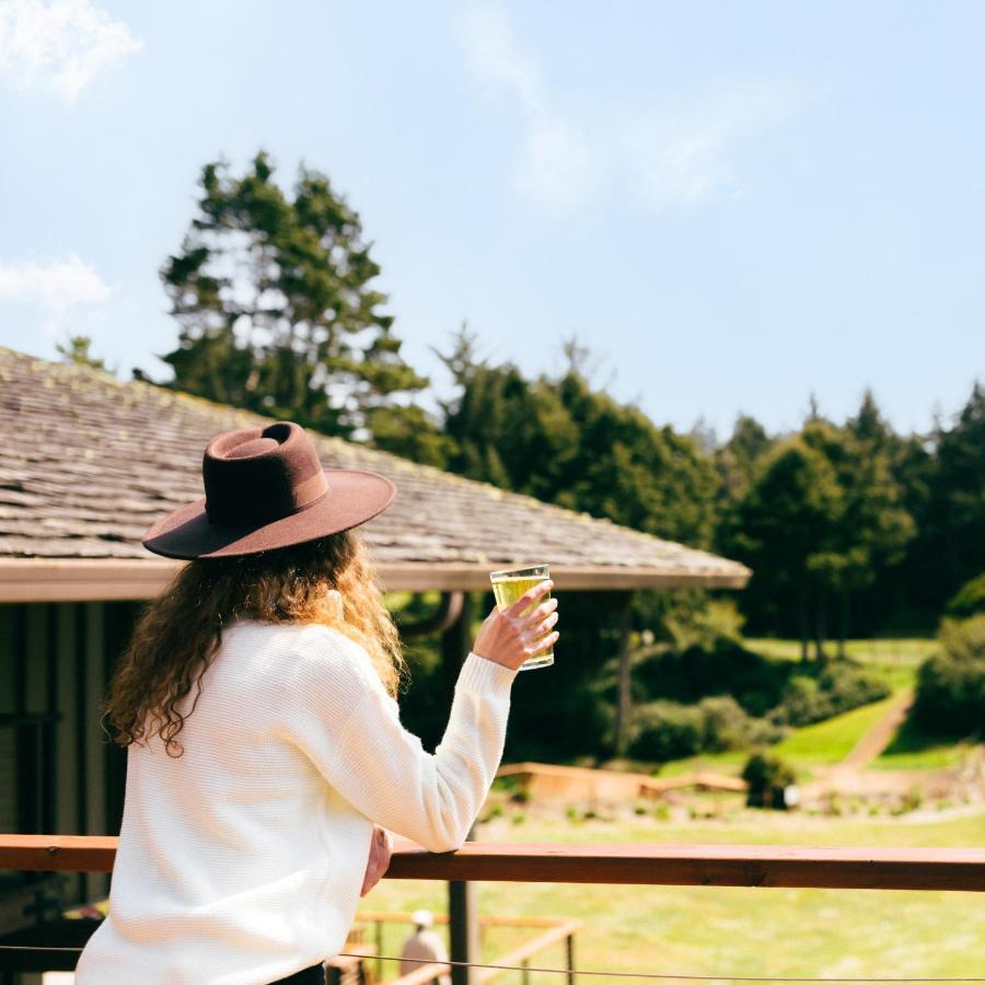 Resort Salishan Coastal