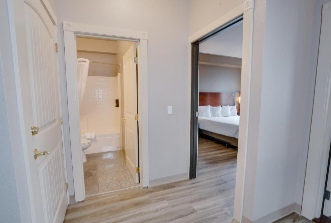Hotel The Ashley & Lincoln City