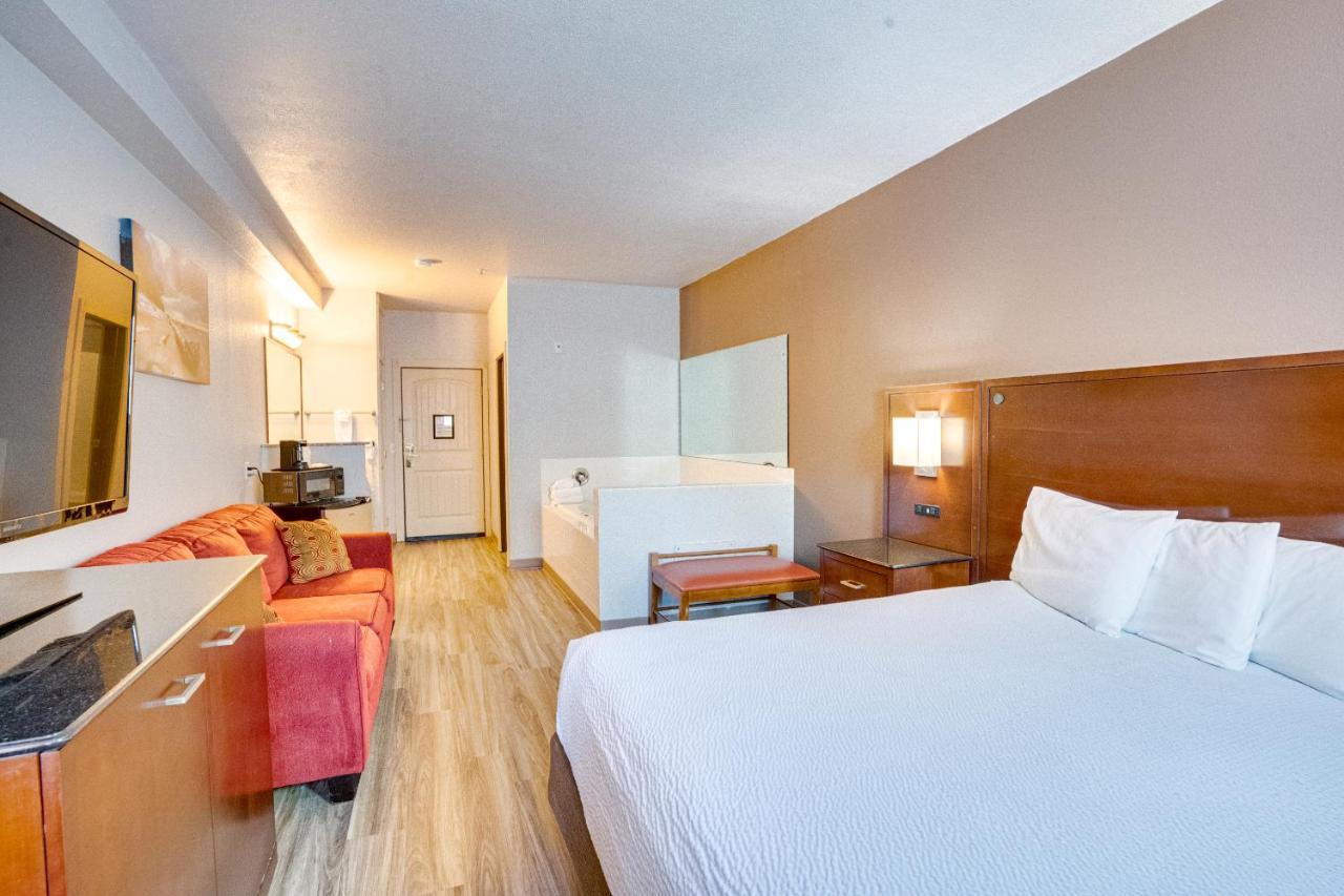 The Ashley & Hotel