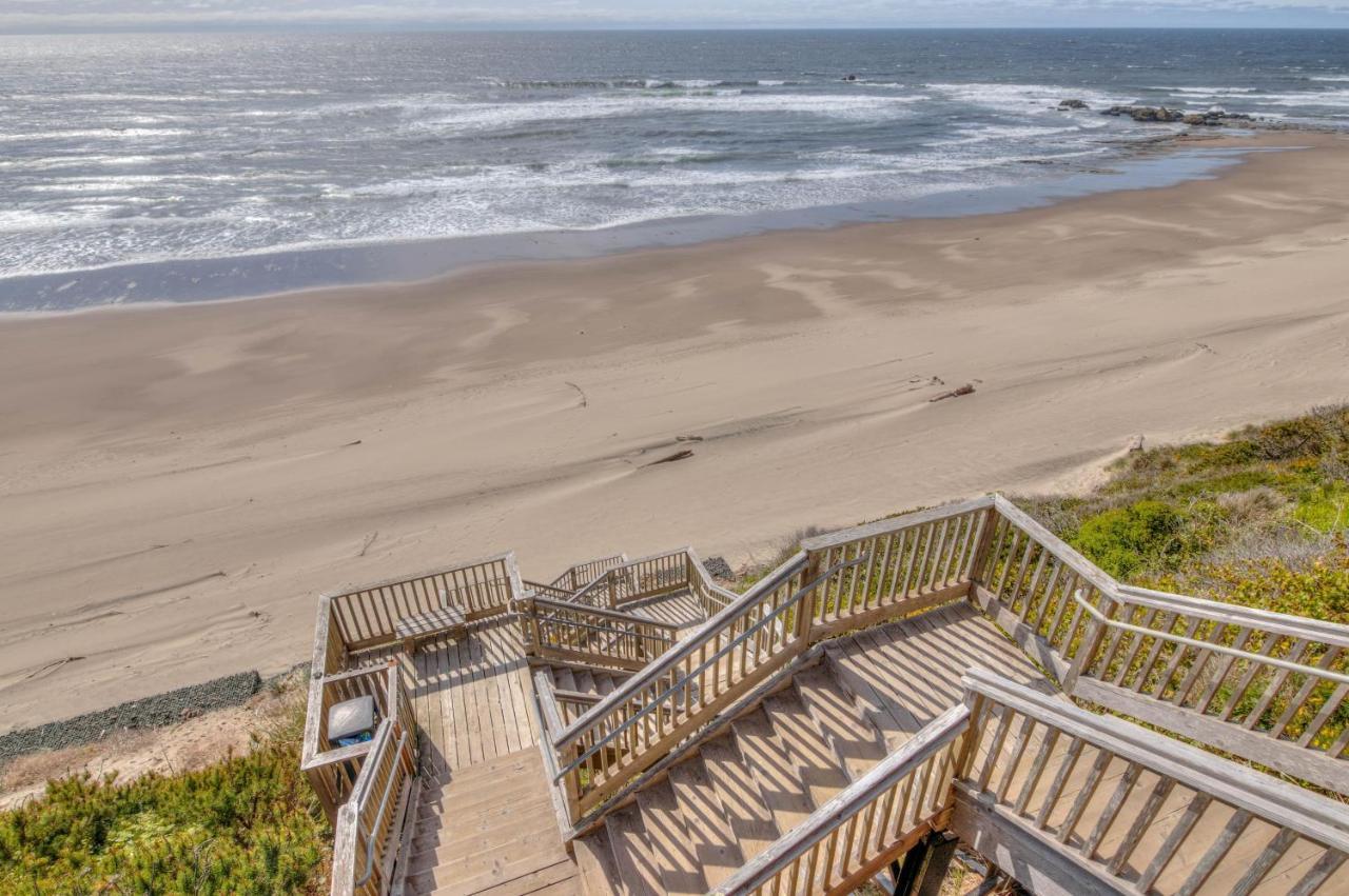 Sandy Feet Retreat *