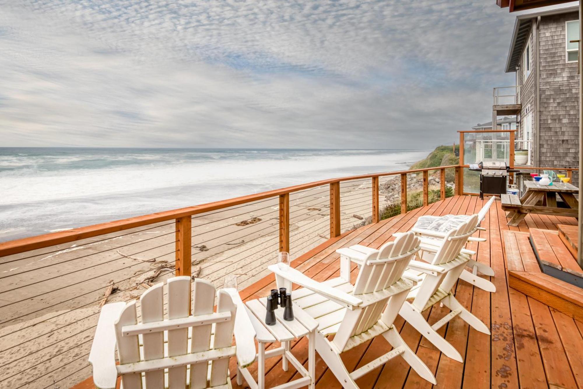 Holiday home Ocean's Song Lincoln City