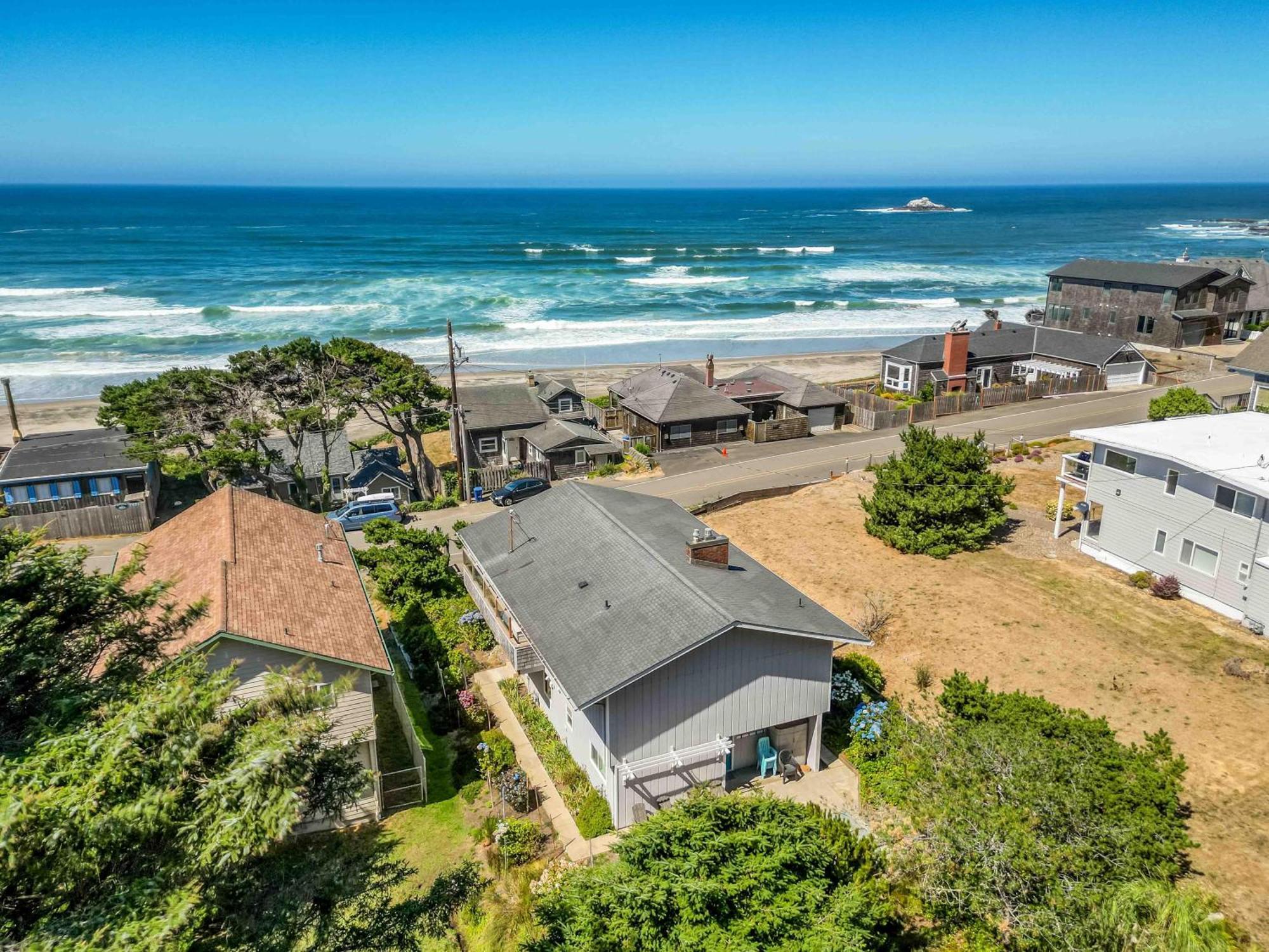 Captain's Quarters Holiday home Lincoln City