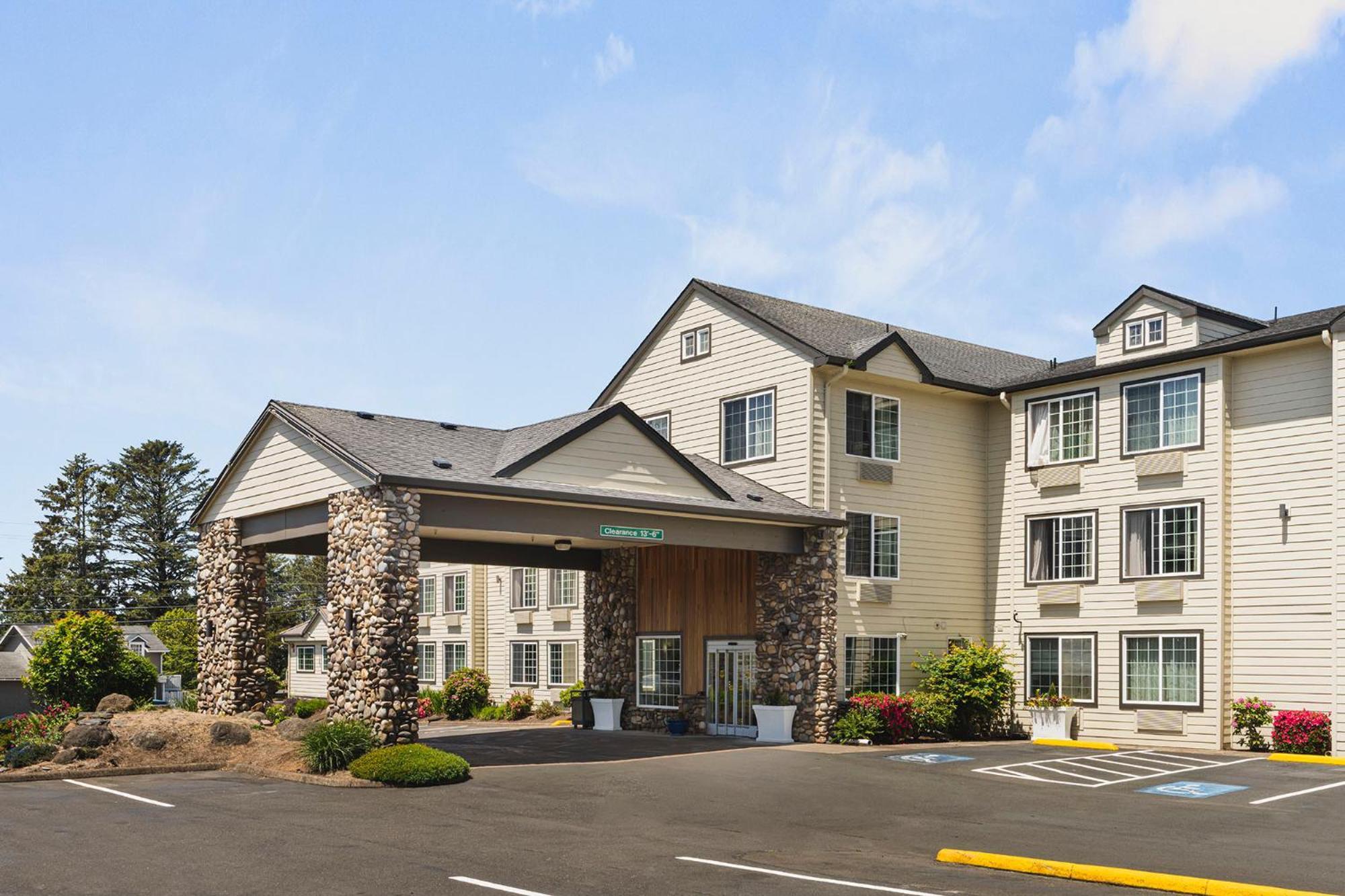Hotel The Ashley & 3*