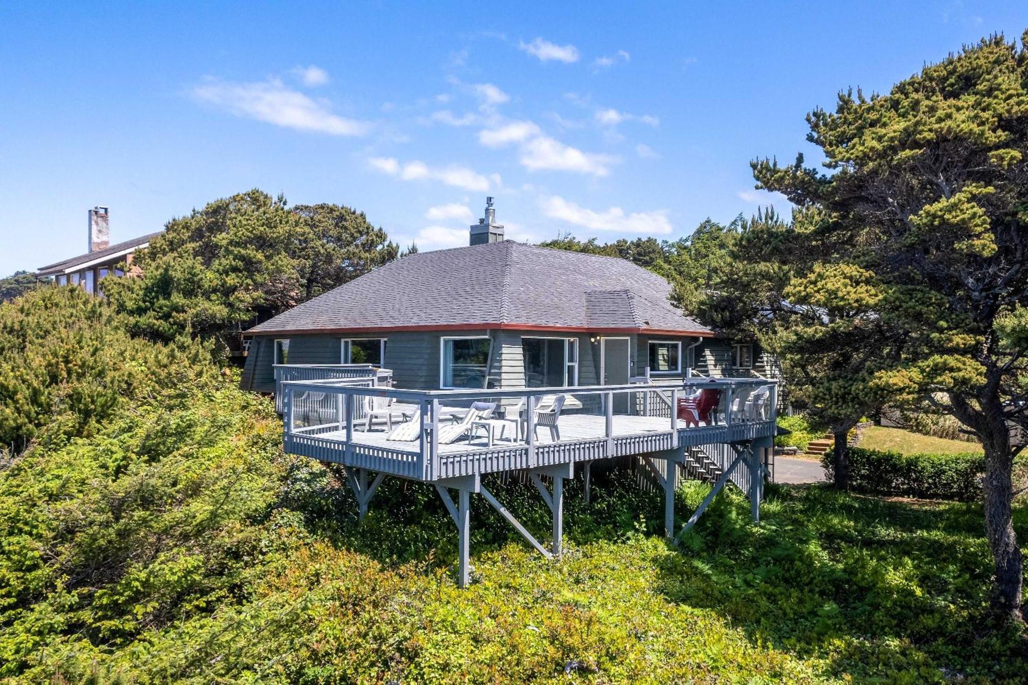 Ebbing House * Lincoln City