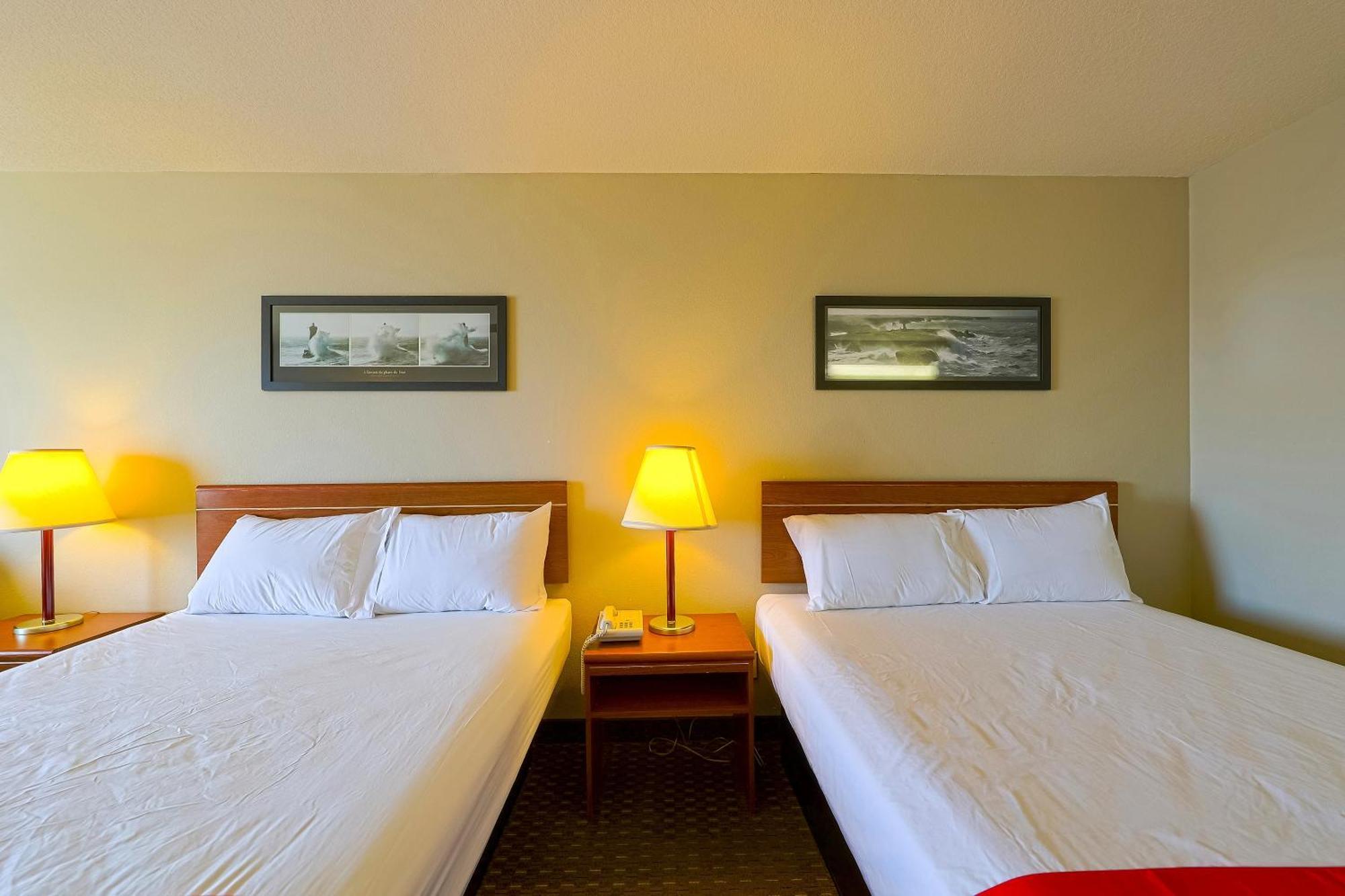 Hotel Siletz Bay Beachfront By Oyo