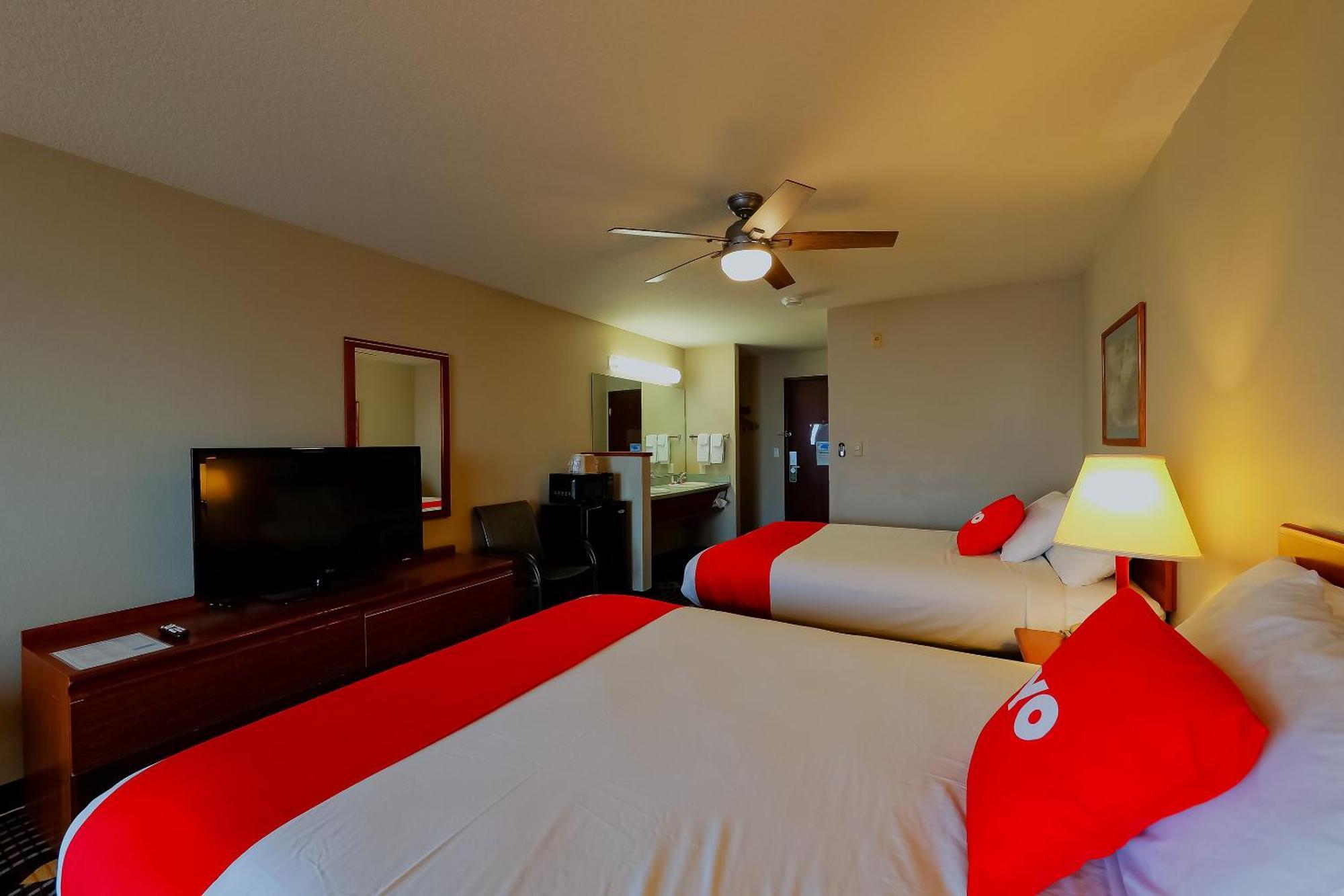 Hotel Siletz Bay Beachfront By Oyo 2*