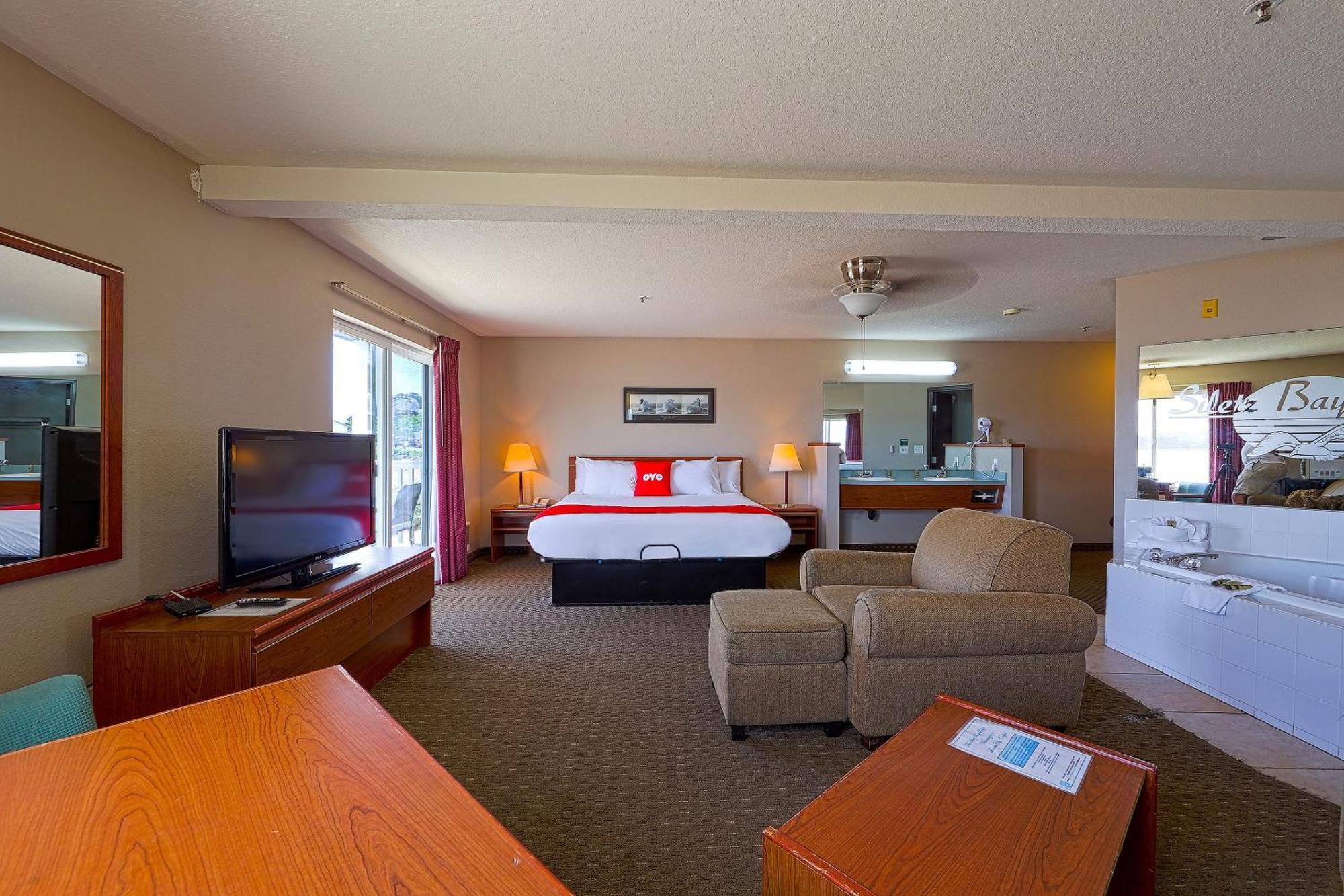 Siletz Bay Beachfront By Oyo Lincoln City