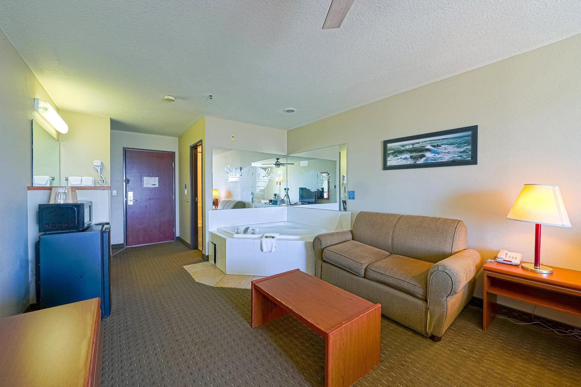 Siletz Bay Beachfront By Oyo Lincoln City