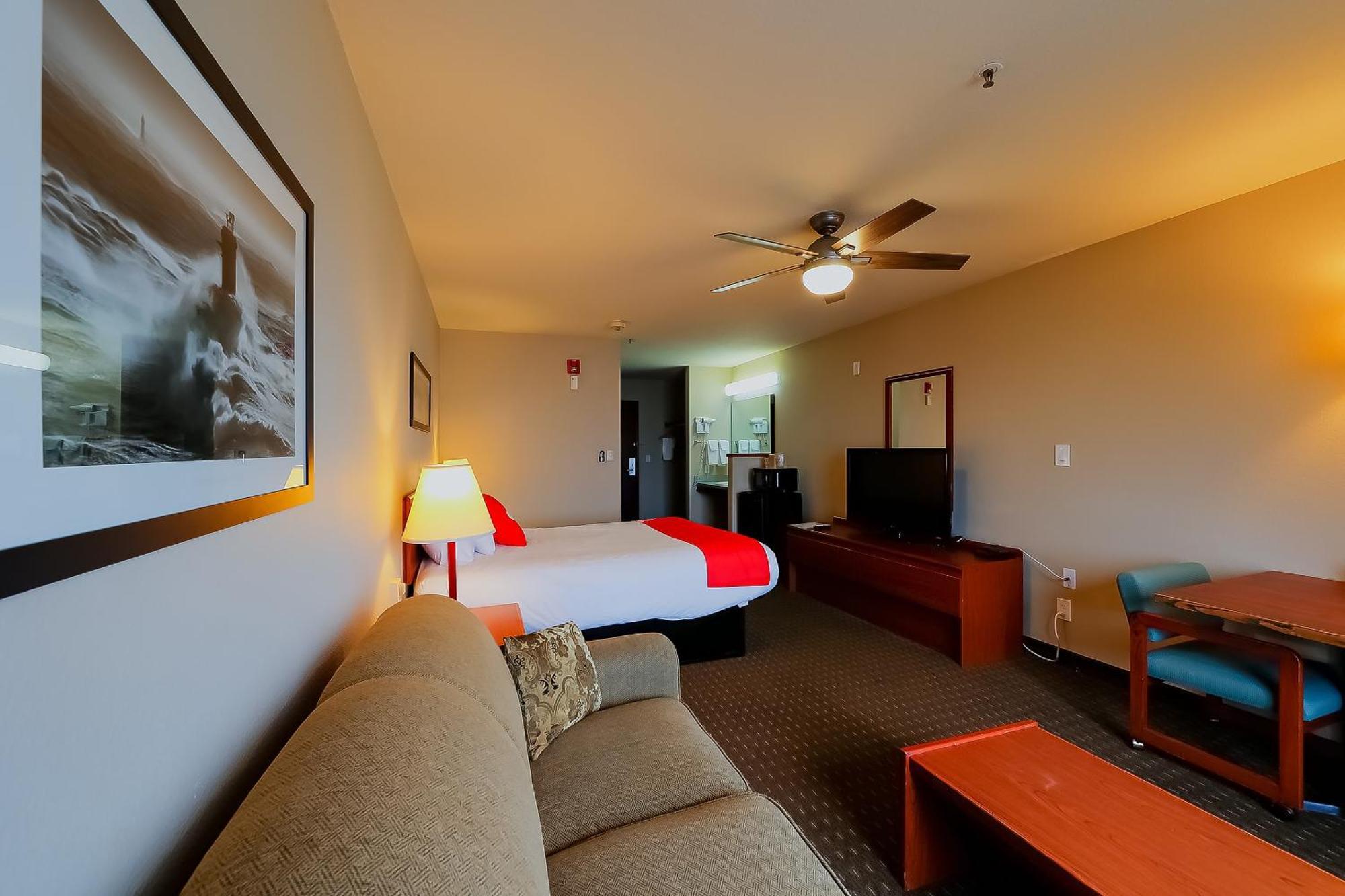 Hotel Siletz Bay Beachfront By Oyo
