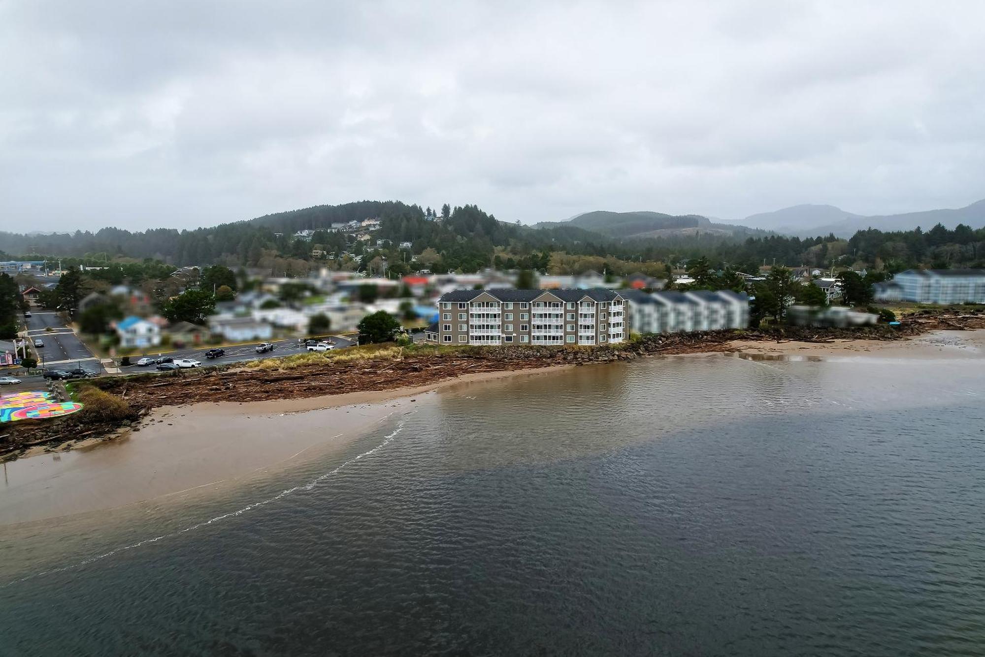 Siletz Bay Beachfront By Oyo