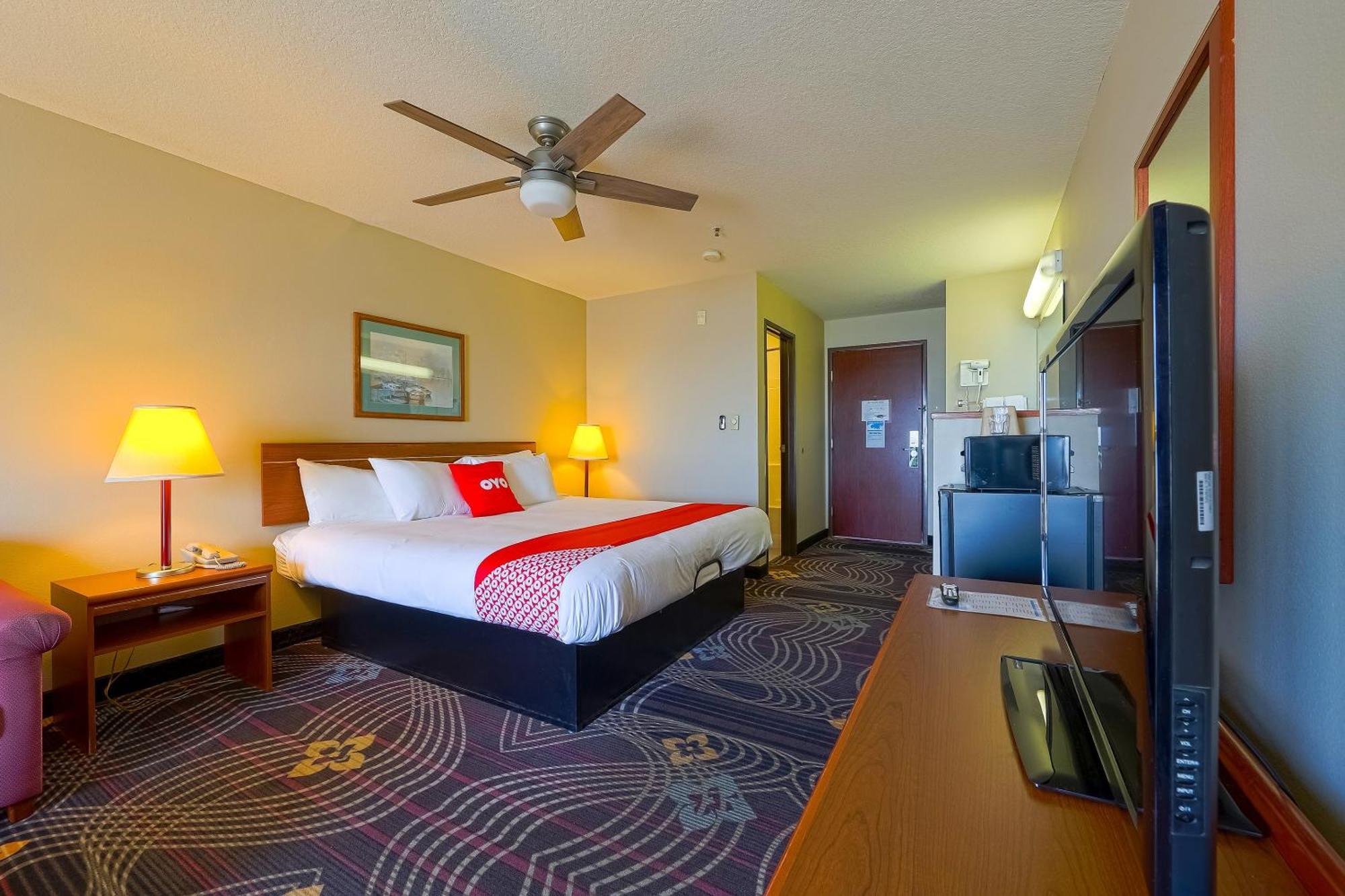 Siletz Bay Beachfront By Oyo 2*