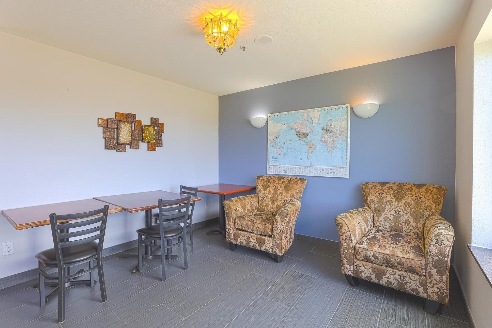 Hotel Siletz Bay Beachfront By Oyo