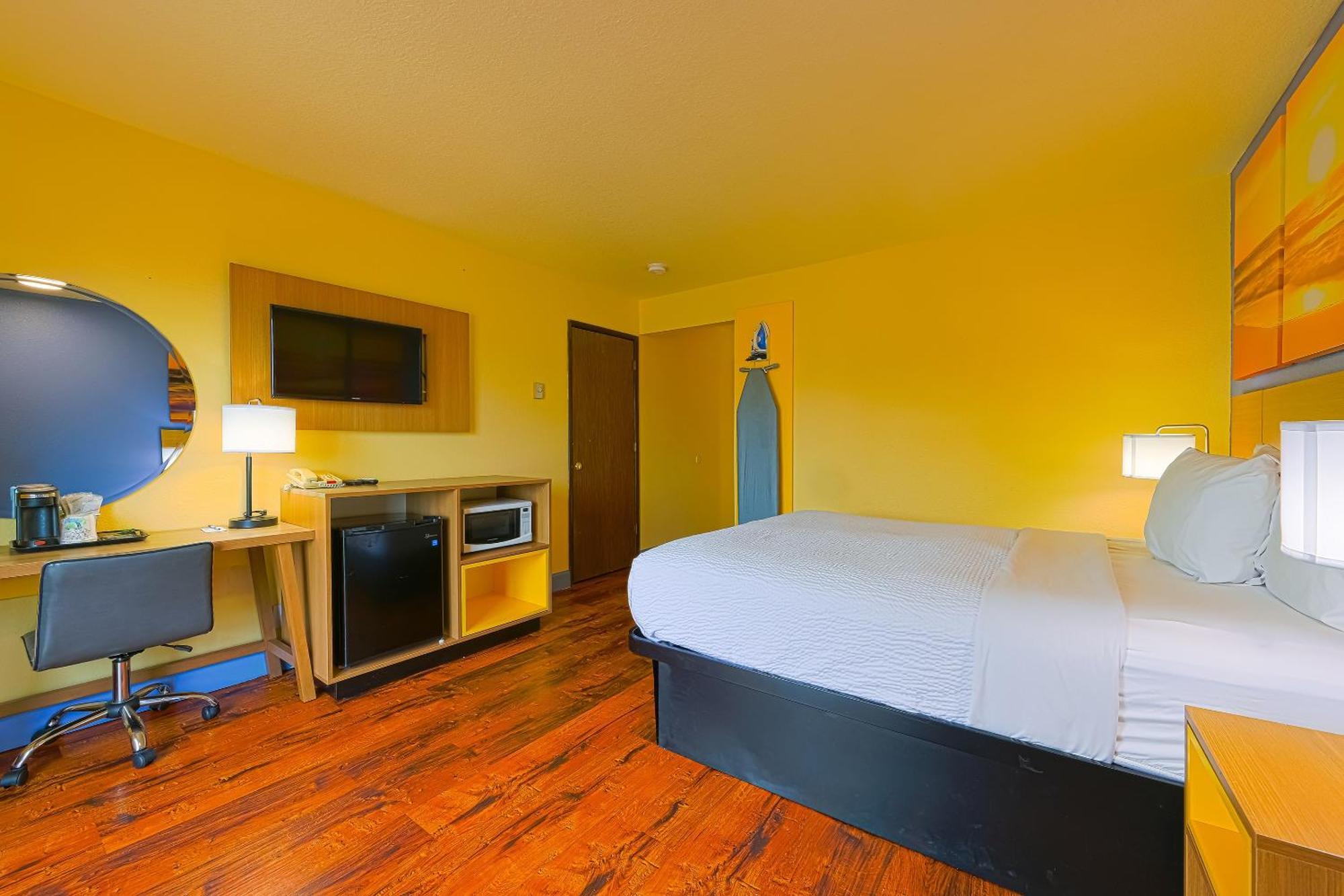 Coastal By Oyo - Oregon Coast Hwy Hotel Lincoln City