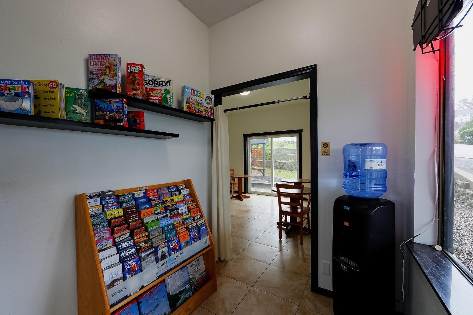 Hotel Coastal By Oyo - Oregon Coast Hwy Lincoln City