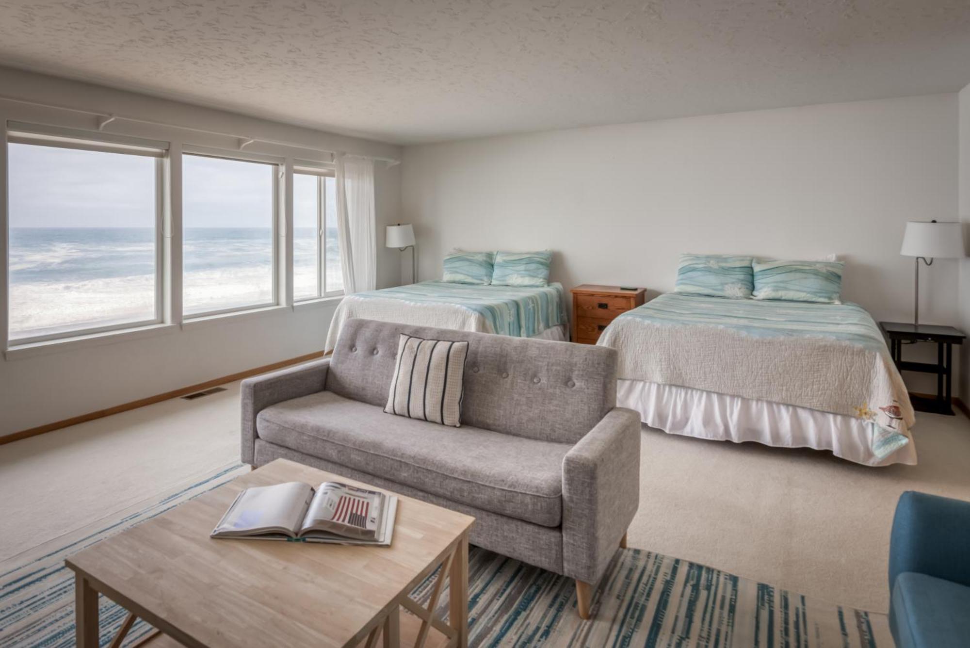 Ocean's Song Holiday home Lincoln City