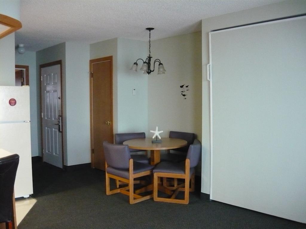Motel D Sands Condominium