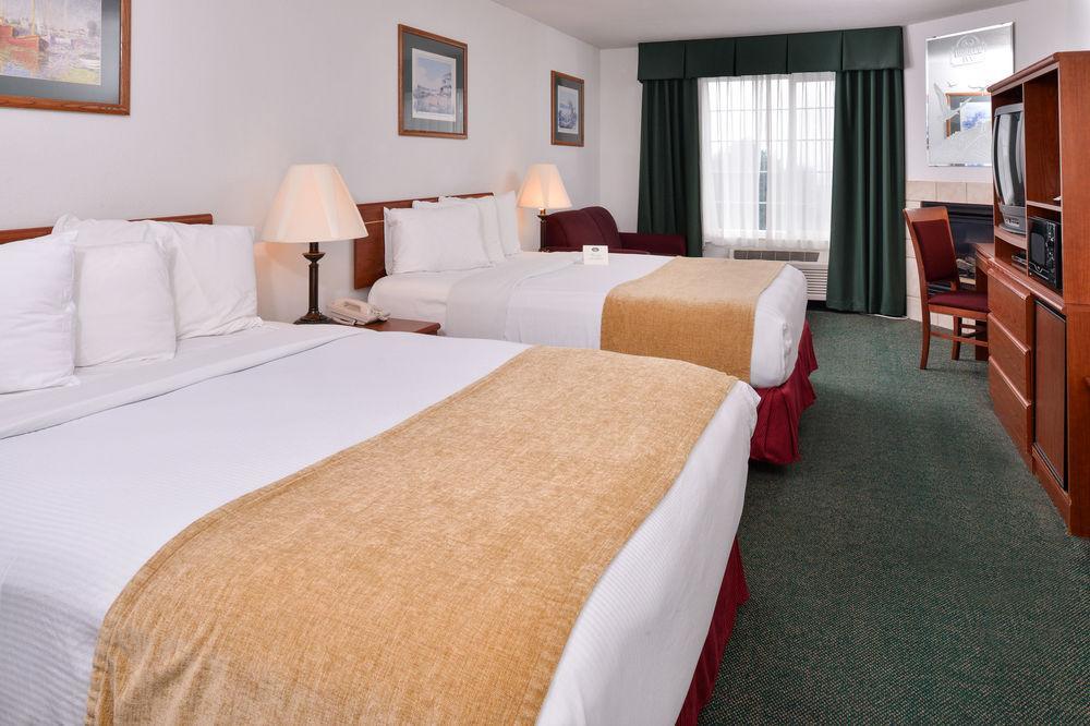 Hotel Express & By Ihg