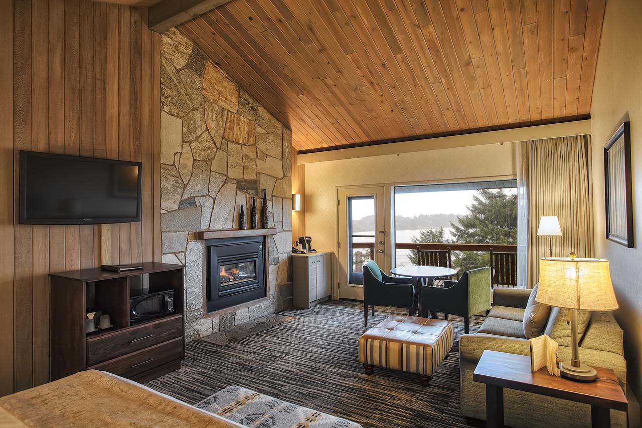 Resort Salishan Coastal