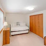 Captain Bill\'S Beachhouse