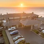 Surfland Hotel