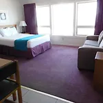 Seahorse Oceanfront Lodging