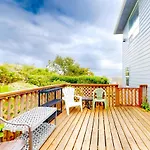 Js Beach House