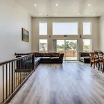 Lincoln City Vacation Home Near Beaches And Casinos