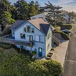 Lincoln City Beach House