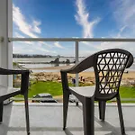Waters Edge 304