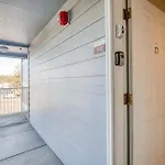 Waters Edge 302