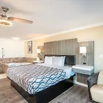 Sailor Jack Oceanfront Motel