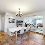 Tranquil Edge Retreat