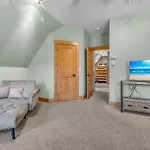Schooner Creek Retreat