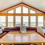 Oregon Coast Escape Steps To Beach