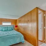 Tranquil Edge Retreat - Oceanfront House W Hottub