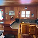 Whistling Winds Motel