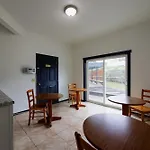 Coastal Inn By Oyo Lincoln City - Oregon Coast Hwy