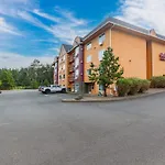 Palace Inn & Suites