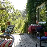 Salmonberry Inn & Beach House