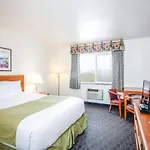 Paradise Inn & Suites At Lincoln City