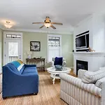 Nelscott Beach Getaway