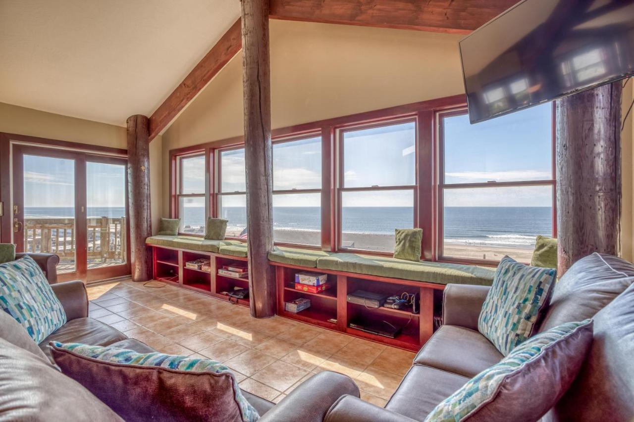 Holiday home A Treehouse Lincoln City