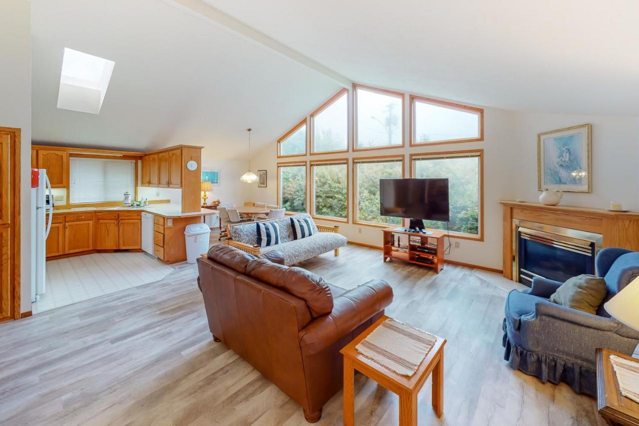 Captain Bill's Beachhouse Holiday home Lincoln City