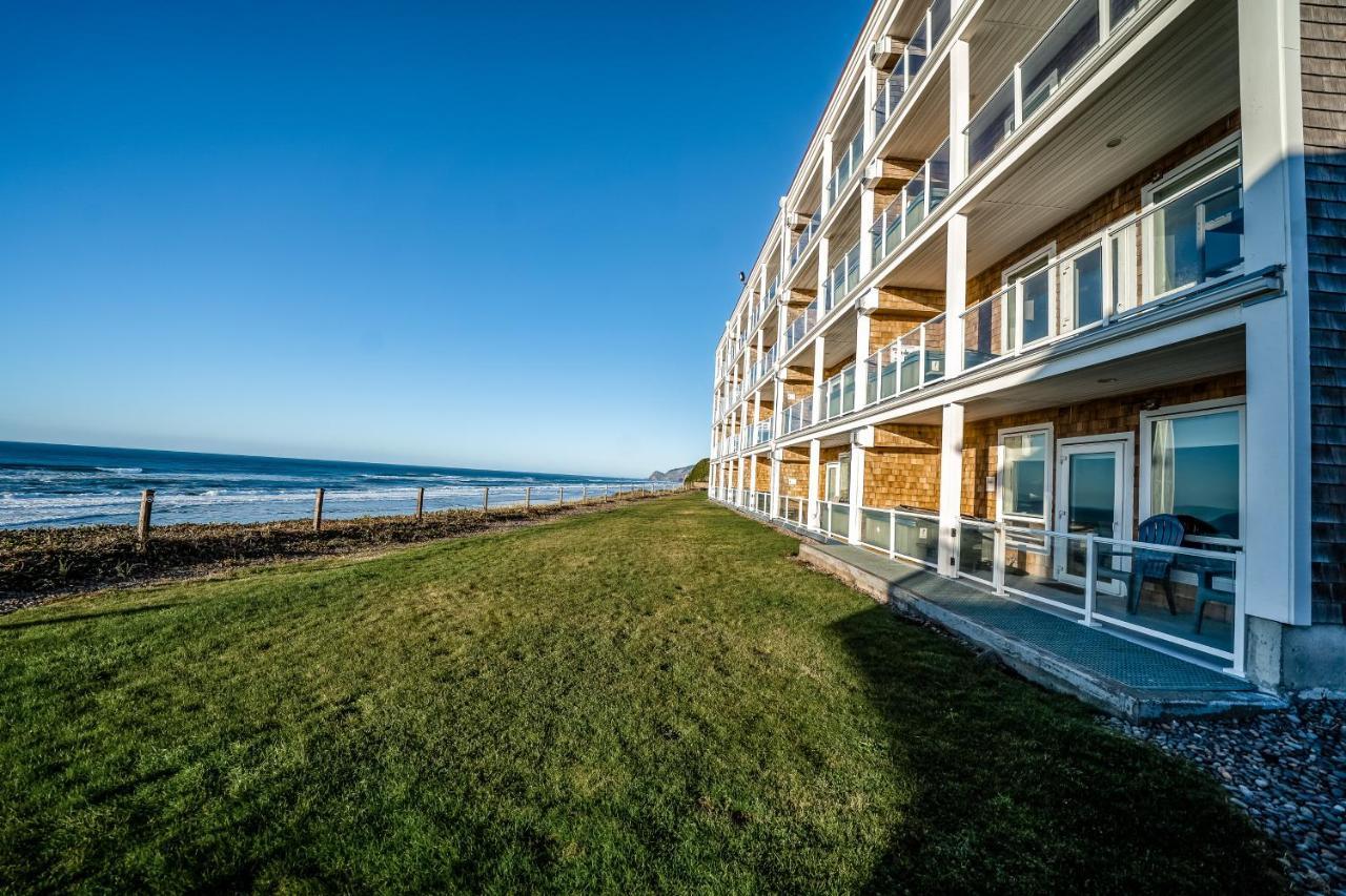 Apartment Oceanfront Contemporary Lincoln City