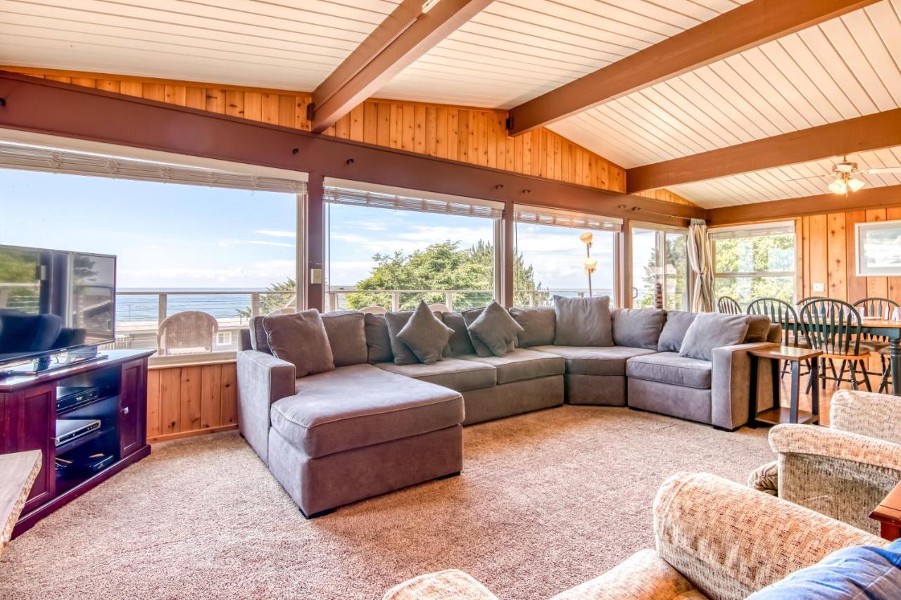 Holiday home Ashore
