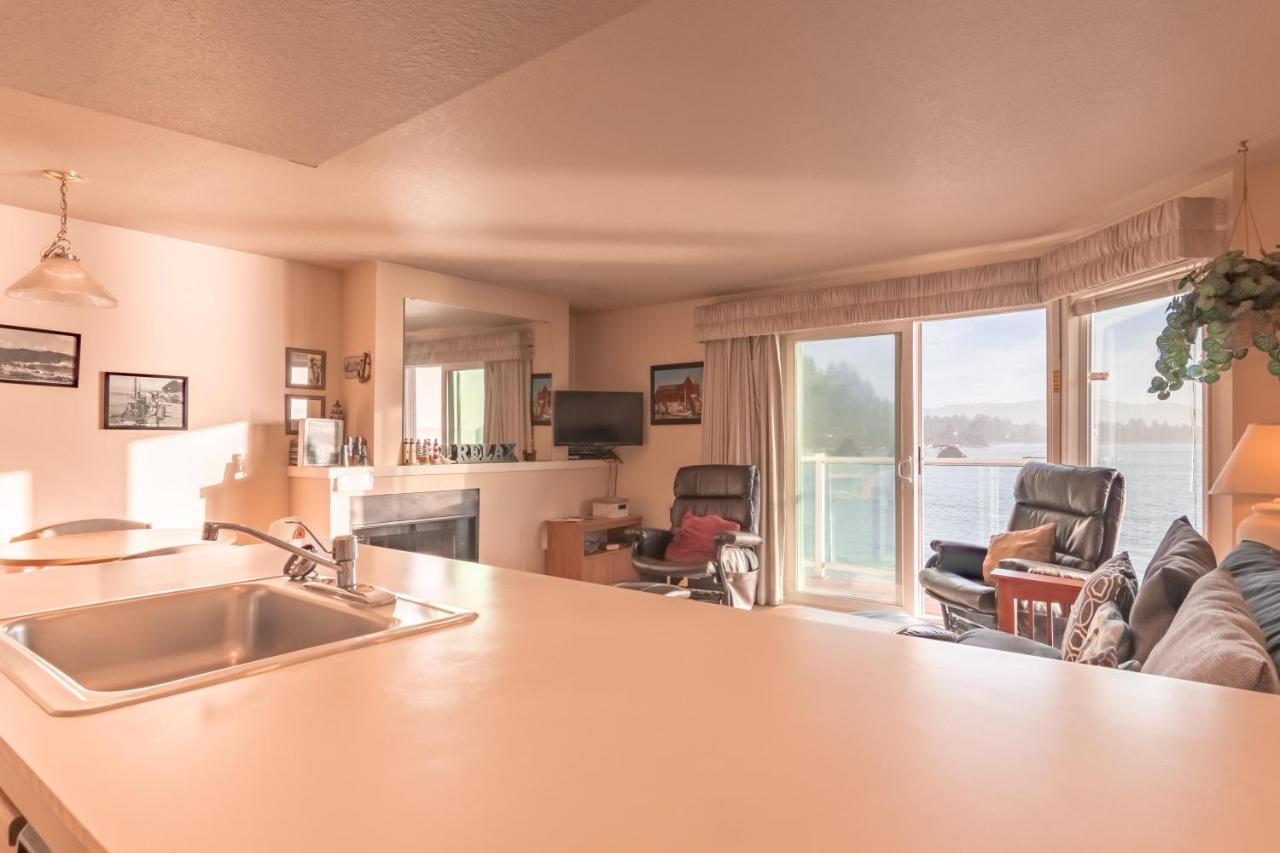 Holiday home Dock Of The Bay 305